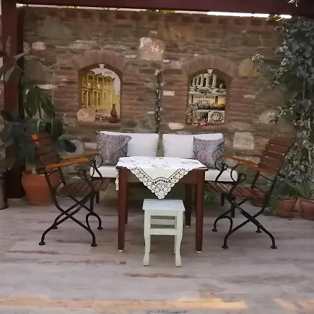 Mary's House Hotel 3*