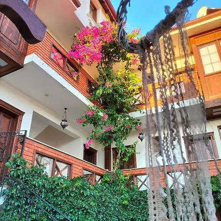 Mary's House Otel 5*