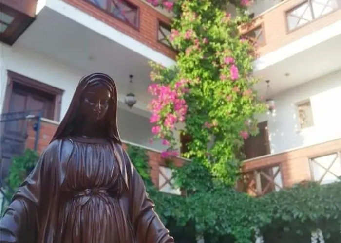 Mary's House Hotel 5*