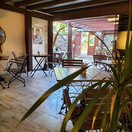 Hotell Mary's House 5*