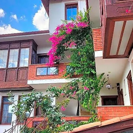 Hotel Mary's House 5*